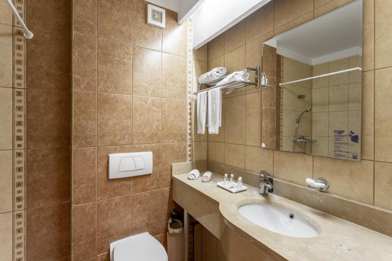Hotel Cleopatra Saturn Ngoại thất bức ảnh