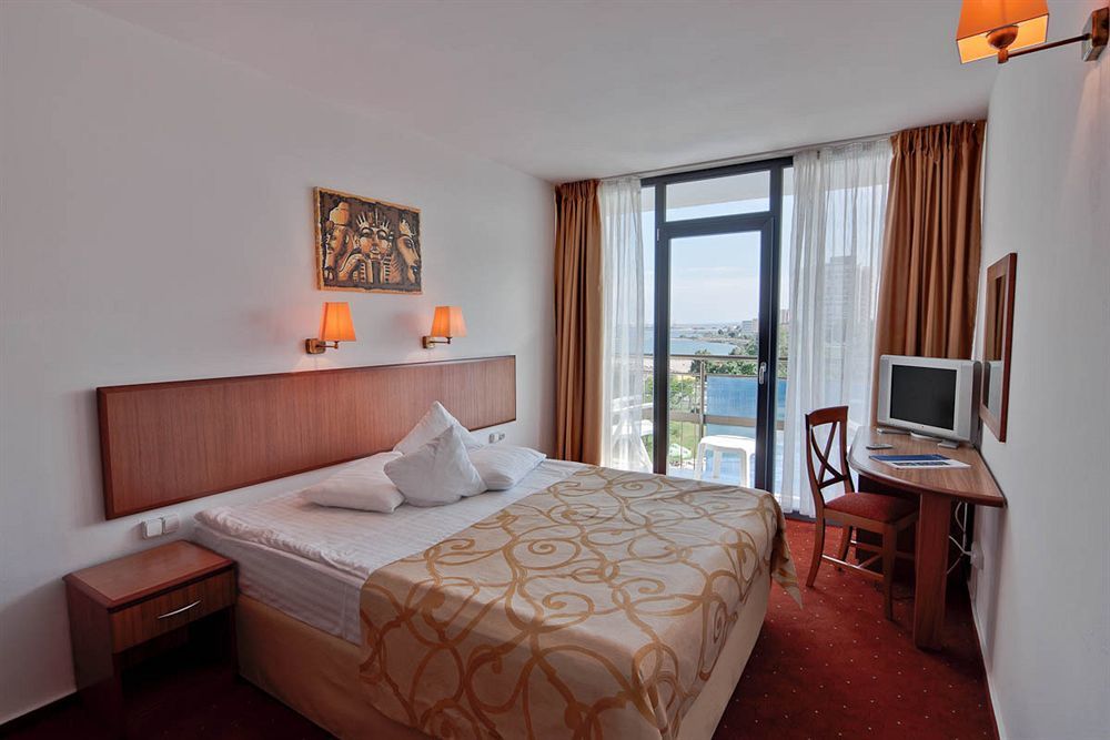 Hotel Cleopatra Saturn Ngoại thất bức ảnh